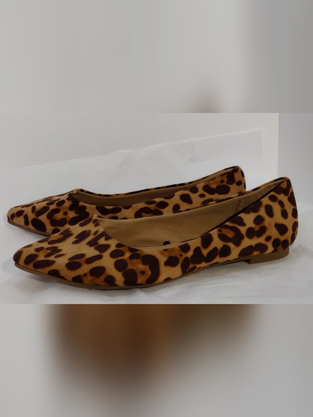Torrid Shoes Pointed Toe Leopard Print Flats Size 8.5W